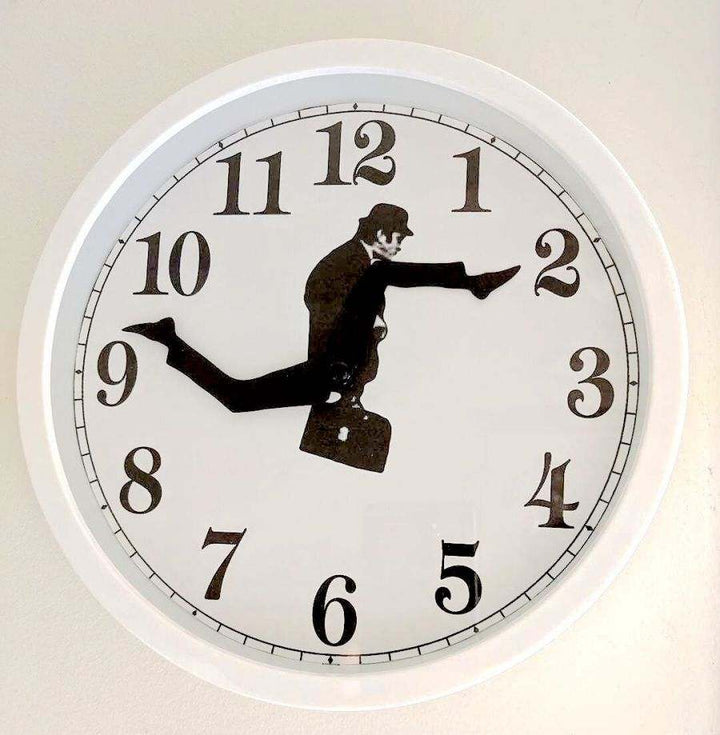 Mylovyhome Creative Walk Clock